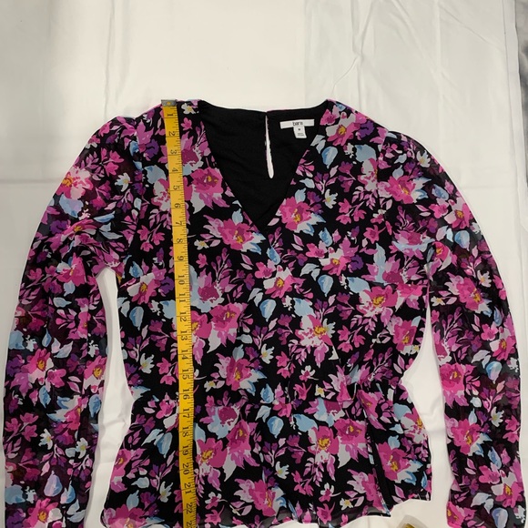 Bar III Floral-Print Peplum-Hem Top size M - Picture 4 of 7